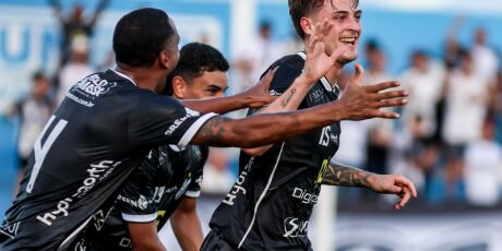 Oper&aacute;rio vence o Ivinhema por 2 a 0 e reage na S&eacute;rie D do Brasileiro