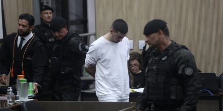Colegas de trabalho entregaram homem que matou esposa e filha &agrave; pol&iacute;cia