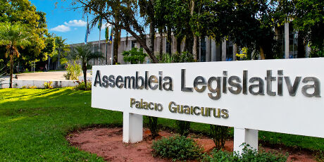Planos dos partidos n&atilde;o cabem nas vagas da Assembleia Legislativa 