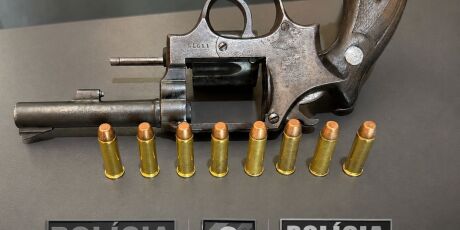 Pol&iacute;cia apreende adolescente que matou agressor de crian&ccedil;a