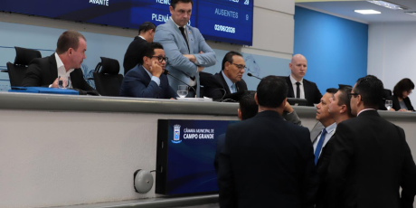 CCJ da C&acirc;mara ter&aacute; prazo estendido para avaliar projetos em regime de urg&ecirc;ncia