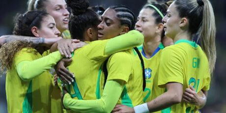 Mundial Feminino de 2027 ser&aacute; disputado em oito cidades brasileiras