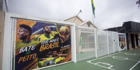 Federa&ccedil;&atilde;o de MS homenageia at&eacute; Neymar e ignora 'prata da casa'