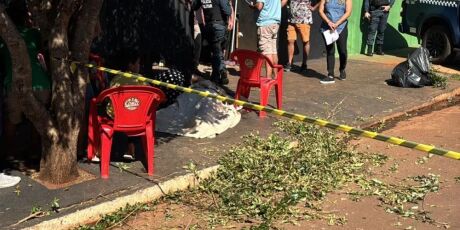 Homem &eacute; morto &agrave; luz do dia em Maracaj&uacute; 