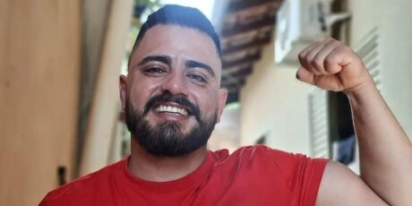 Homem encontrado morto em terreno foi assassinado por enteado de 15 anos