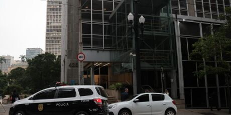 Opera&ccedil;&atilde;o policial contra fraude e desvio atinge produtora do filme de Bolsonaro