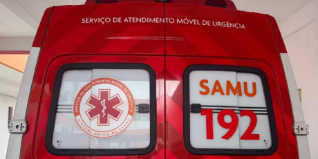 Mulher morre ap&oacute;s perder controle de moto e atingir poste em Campo Grande
