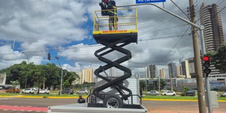 Campo Grande registra 113 ataques a sem&aacute;foros e perde 3 km de cabos em 2026