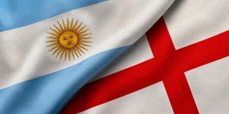 Rivalidade entre Argentina e Inglaterra extrapola as quatro linhas