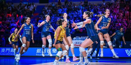 Brasil bate favorita It&aacute;lia e ter&aacute; Turquia na final da Liga das Na&ccedil;&otilde;es