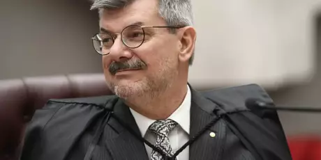 Ministro do STJ &eacute; inclu&iacute;do em investiga&ccedil;&atilde;o sobre venda de senten&ccedil;as