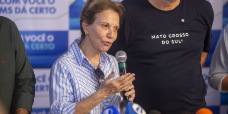 "At&eacute; a hora final tem espa&ccedil;o", diz Tereza Cristina sobre ser vice de Fl&aacute;vio Bolsonaro