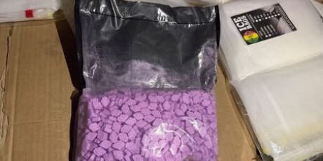 PF apreende quase 5 kg de drogas sint&eacute;ticas em a&ccedil;&otilde;es contra tr&aacute;fico internacional em Corumb&aacute;