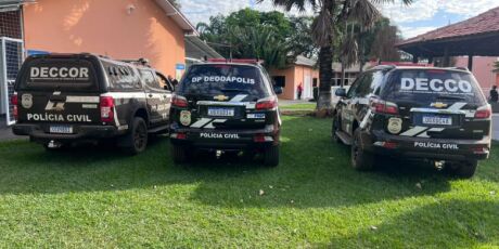 Pol&iacute;cia encontra pessoa em c&aacute;rcere e prende trio em opera&ccedil;&atilde;o contra cl&iacute;nicas em MS
