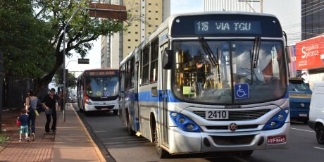 Em interven&ccedil;&atilde;o e &agrave;s v&eacute;speras da venda, Campo Grande fixa inspe&ccedil;&atilde;o obrigat&oacute;ria na frota