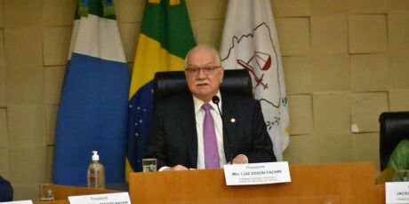 Fachin d&aacute; 24h para Mendon&ccedil;a levantar sigilo de todo caso Master