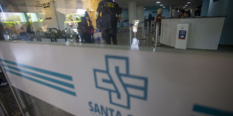 Corrup&ccedil;&atilde;o na Santa Casa trava cirurgia de pr&oacute;tese para mulher com doen&ccedil;a mental 