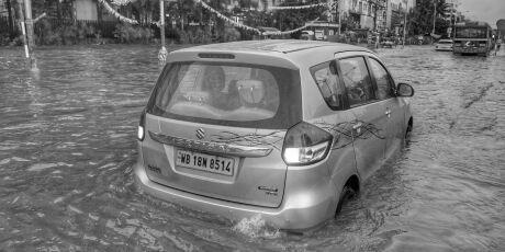 Alerta geral no Brasil: semana come&ccedil;a com perigo de enchentes e calor acima de 40&ordm;C