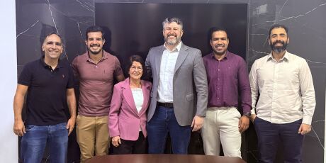Adriano Arrias de Lima &eacute; reeleito presidente da Aprems