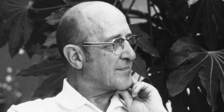 A reflex&atilde;o de Carl Rogers: "H&aacute; um momento em que a pessoa para de explicar o que sente"