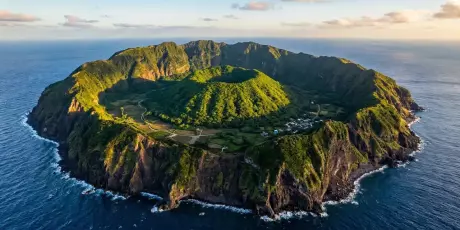 Uma comunidade vive dentro de uma caldeira vulc&acirc;nica em uma ilha isolada do Pac&iacute;fico
