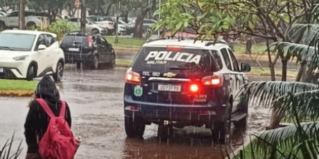 Reitoria da UFGD repudia 'presen&ccedil;a intimidat&oacute;ria' da PM em mobiliza&ccedil;&atilde;o de servidores 