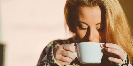 Demorei muito para entender por que deveria esperar o caf&eacute; esfriar para beb&ecirc;-lo