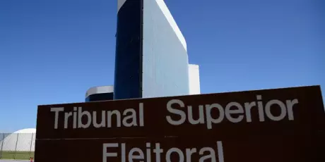 TSE estuda desativar canais pol&iacute;ticos no WhatsApp 48h antes da elei&ccedil;&atilde;o