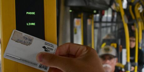 &Ocirc;nibus t&ecirc;m tarifa zero e movimento intenso em dia de vota&ccedil;&atilde;o em Campo Grande