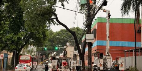 Apag&atilde;o ap&oacute;s temporal em Campo Grande coloca Energisa na mira da Defensoria
