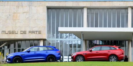 Primeiro SUV da Jaguar chega ao Brasil a partir de R$ 309,7 mil