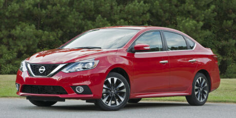 Vers&atilde;o SR Turbo revela aspecto esportivo do Nissan Sentra
