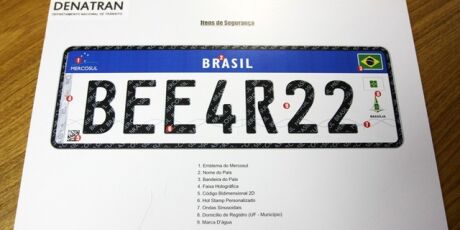 Carros ter&atilde;o placas no padr&atilde;o Mercosul a partir de 1&ordm; de setembro