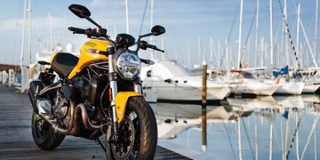 Nova Ducati Monster 821 celebra de 25 anos da linha