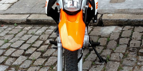 Honda NXR 160 Bros ESDD "mostra servi&ccedil;o" na cidade e nas trilhas