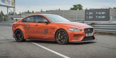 O sed&atilde; mais r&aacute;pido do mundo