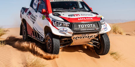 Toyota ter&aacute; quatro duplas no Rali Dakar 2020