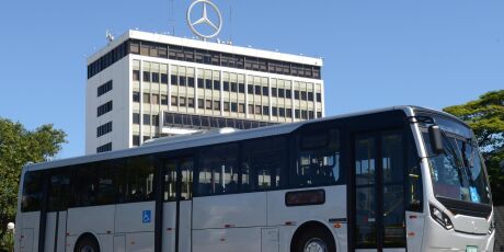 Mercedes-Benz lança ônibus urbano O 500 R 1830 Super Padron