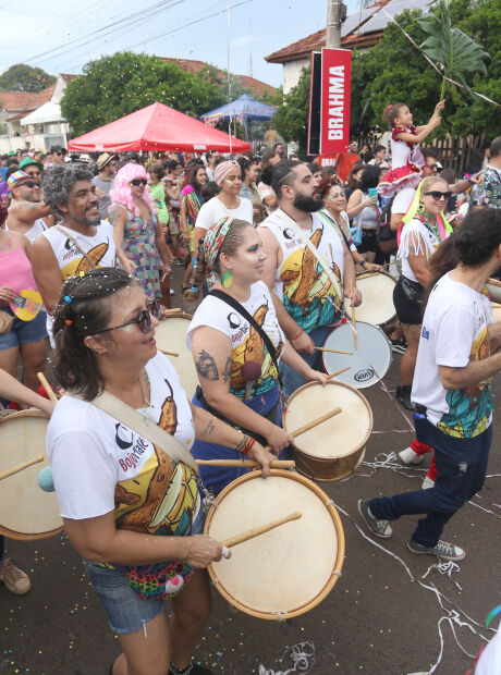 Confira o que abre e o que fecha nos dias de Carnaval