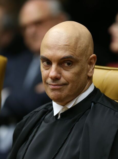 Moraes relaciona conduta do X a terra sem lei e menciona risco gravíssimo a eleições municipais