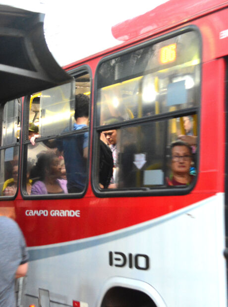 Enem 2024: candidatos já podem solicitar passagem de ônibus gratuita