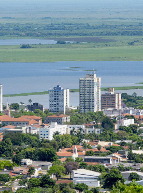 Corumb&aacute; adota redu&ccedil;&atilde;o de carga hor&aacute;ria em &oacute;rg&atilde;os p&uacute;blicos