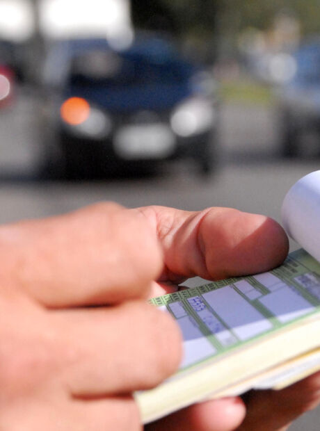 Projeto de lei quer converter multas de tr&acirc;nsito em doa&ccedil;&atilde;o de sangue e medula