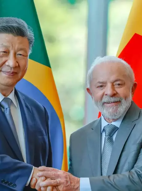 Presidentes do Brasil e da China assinam 37 acordos bilaterais