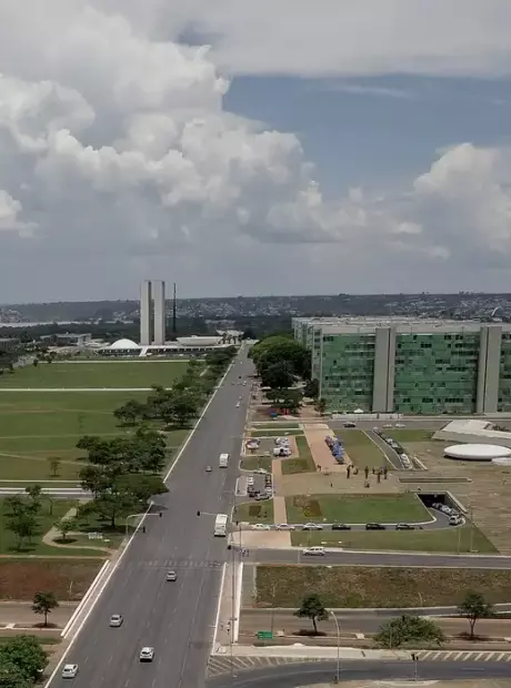 CLP: Reestrutura&ccedil;&atilde;o de carreiras do Legislativo tem impacto de R$ 4,3 bi anuais