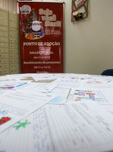 Último dia: 1,9 mil cartas podem ser adotadas na campanha "Papai Noel dos Correios"