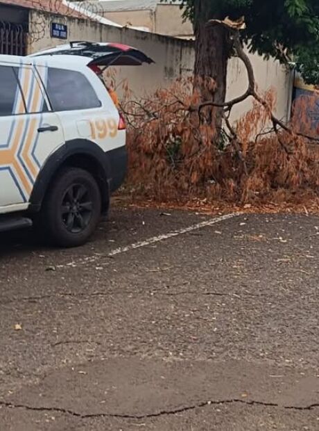 Prefeitura reforça alerta de chuvas após rastro de estragos por Campo Grande