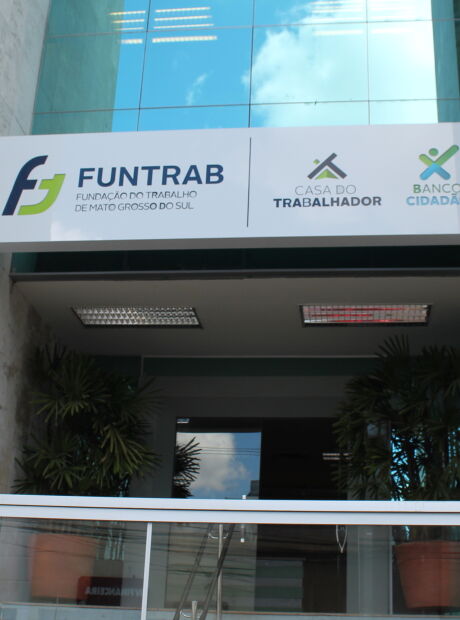 Feirão da Funtrab oferecerá mais de 170 vagas de emprego para quem não tem experiência