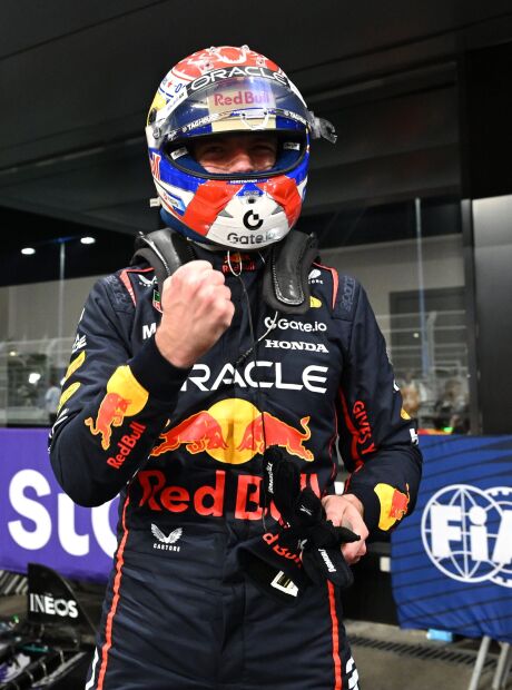 Red Bull banca perman&ecirc;ncia de Verstappen, ignorando rumores sobre fim da temporada