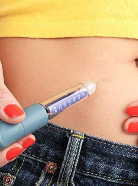 Anvisa alerta para riscos de canetas emagrecedoras manipuladas